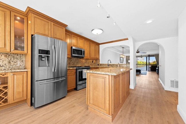 property at 1100 SE 5th Ct