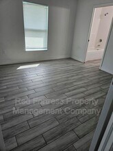 167 Meadow Rd in Lehigh Acres, FL - Building Photo - Building Photo