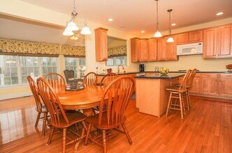606 Winston Ln in West Chester, PA - Building Photo - Building Photo