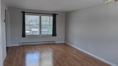 10 Wells Woods Ln in Brewster, NY - Building Photo - Building Photo