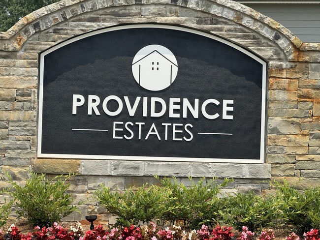 property at 15 Warwick Ct