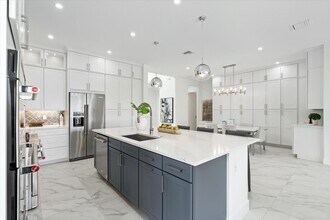 12466 Solana Bay Cir in Palm Beach Gardens, FL - Building Photo - Building Photo