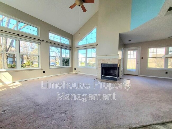5064 Heathglen Cir in Virginia Beach, VA - Building Photo - Building Photo