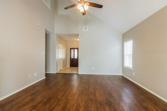 2207 Acorn Glen Trail in Fresno, TX - Building Photo - Building Photo