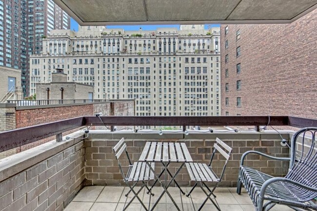 property at 347 W 57th St