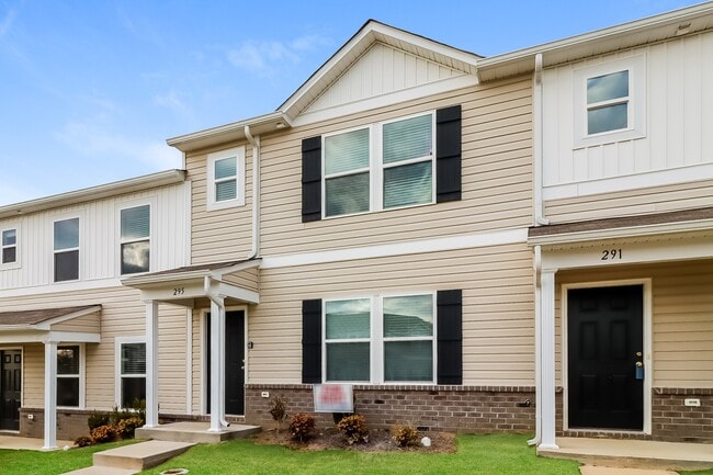 295 Century Dr in Salisbury, NC - Building Photo - Building Photo