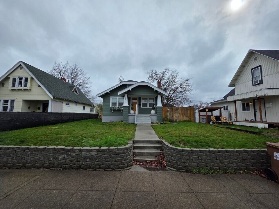 202 E Liberty Ave in Spokane, WA - Building Photo