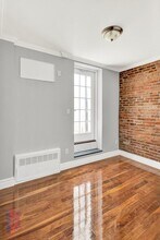1590 Lexington Ave in New York, NY - Building Photo - Building Photo