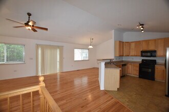 2963 Saganashkee Ln in Naperville, IL - Building Photo - Building Photo