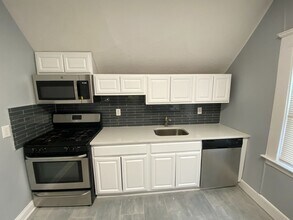 363 Sherman Ave in New Haven, CT - Building Photo - Building Photo