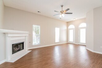 7366 Pecan Meadow Dr E in Olive Branch, MS - Building Photo - Building Photo