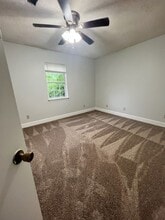 1007 Breezeway Ct in Asheboro, NC - Building Photo - Building Photo