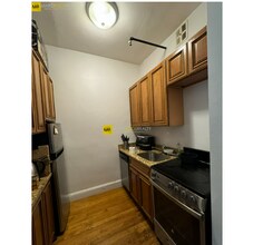 461 Beacon St, Unit 6 in Boston, MA - Foto de edificio - Building Photo