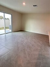 8220 SW 67th Ave in Ocala, FL - Building Photo - Building Photo