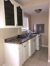 905 S K St in Oxnard, CA - Building Photo - Building Photo