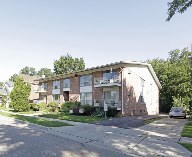 Oakridge Apartments in Ferndale, MI - Foto de edificio - Building Photo