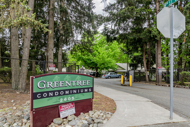 Greentree Condominiums in Auburn, WA - Building Photo - Building Photo