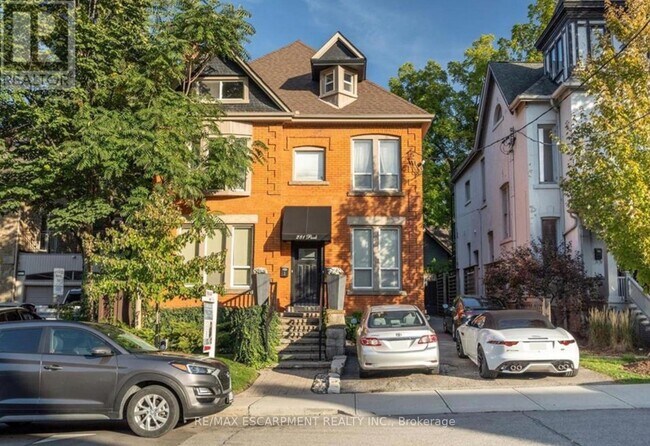 281 Park St S in Hamilton, ON - Building Photo - Building Photo
