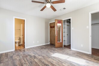 105 Whitewood Dr in Sherwood, AR - Building Photo - Building Photo
