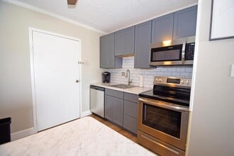 2301 N Coastal Ave, Unit 408 in Ocean City, MD - Foto de edificio - Building Photo