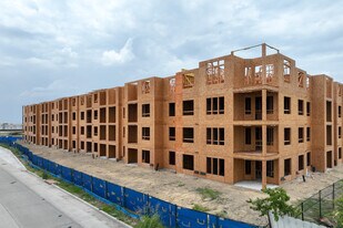 The Walden in Lewisville, TX - Building Photo