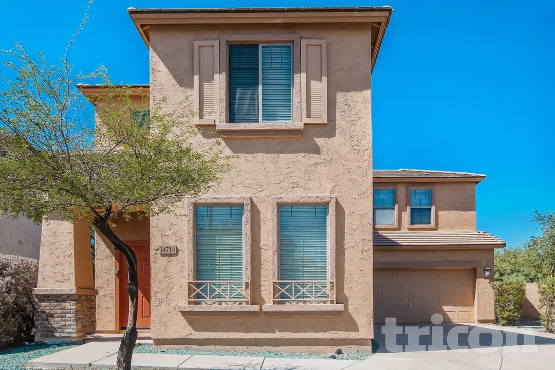 14714 N 176th Ln in Surprise, AZ - Building Photo