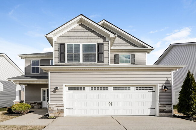 property at 1626 Sunray Dr