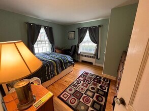 23 Spring St in Lexington, MA - Building Photo - Building Photo