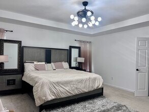 2680 Sheek Rd in Greenwood, IN - Building Photo - Building Photo