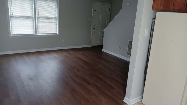 1414 Chatham Heights Rd in Martinsville, VA - Building Photo - Building Photo