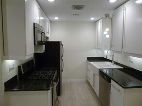 216 Marshall St-Unit -1 in Houston, TX - Building Photo - Building Photo