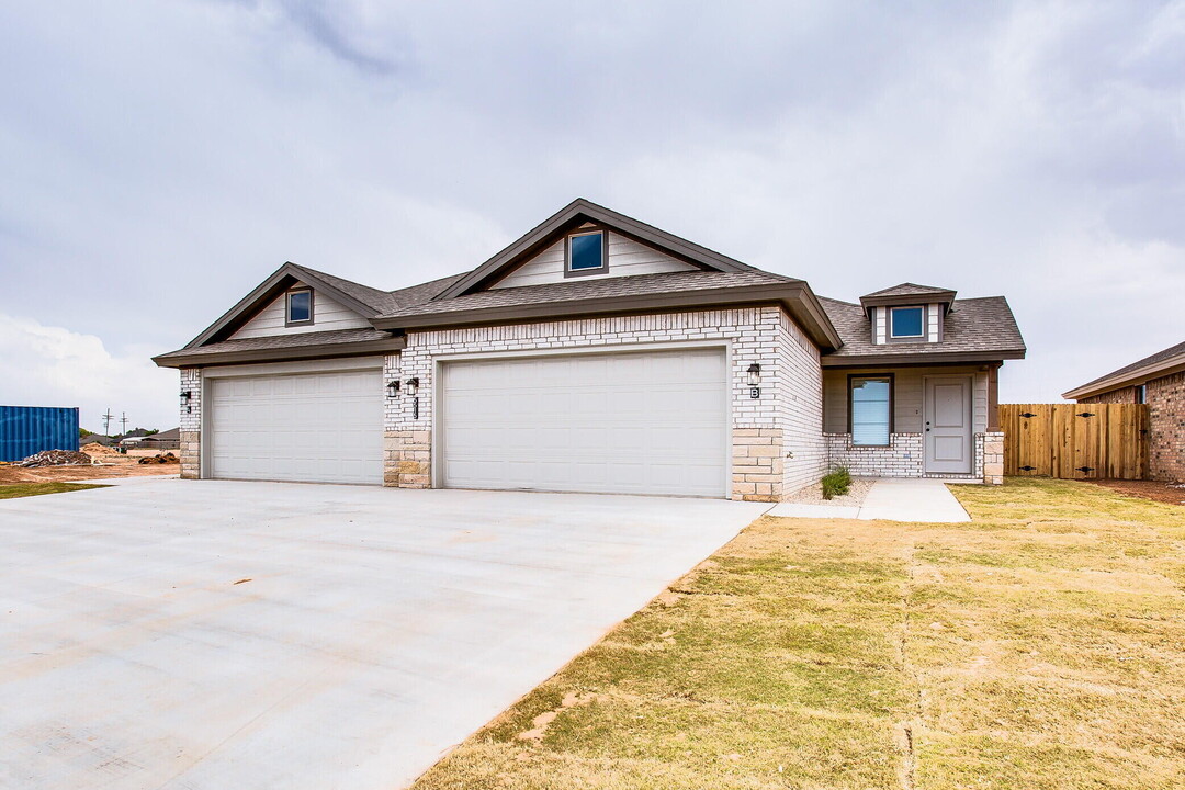 5515 121st St in Lubbock, TX - Building Photo