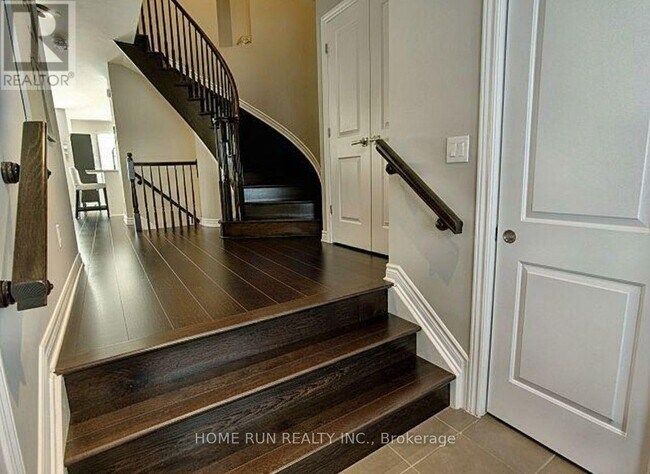 462 Brettonwood Ridge in Ottawa, ON - Building Photo - Building Photo