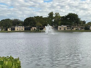 251 Berkley Rd in Hollywood, FL - Building Photo - Building Photo