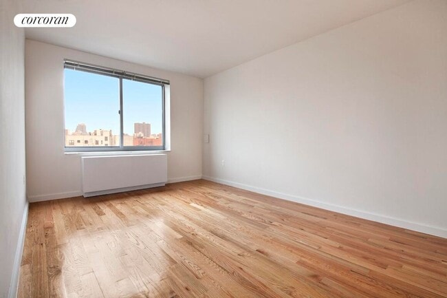 324 Pleasant Ave in New York, NY - Foto de edificio - Building Photo