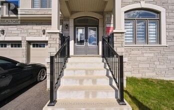 55 Raspberry Rdg Ave in Caledon, ON - Building Photo - Building Photo
