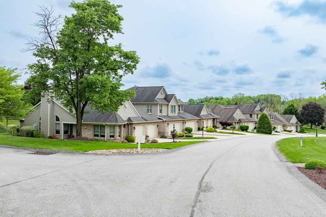 The Hunt Club Villas in Greensburg, PA - Building Photo