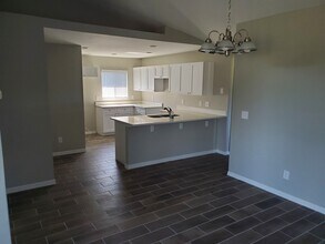3780 Kinney St in Ft. Myers, FL - Building Photo - Building Photo