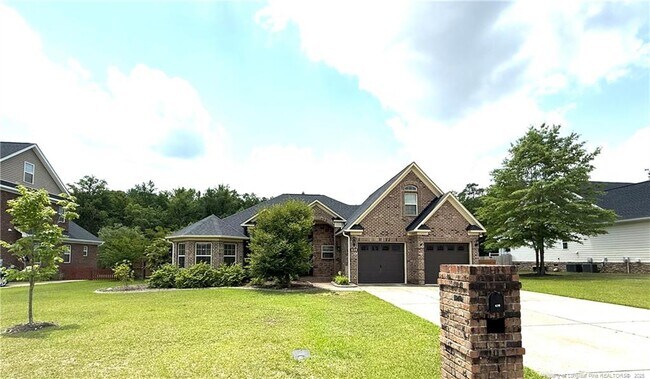 property at 439 W Summerchase Dr