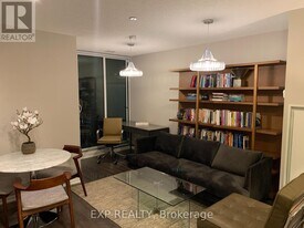 3091 Dufferin St in Toronto, ON - Building Photo