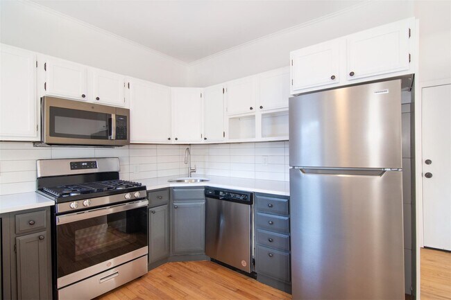 16 Storm St-Unit -2 in Tarrytown, NY - Building Photo - Building Photo