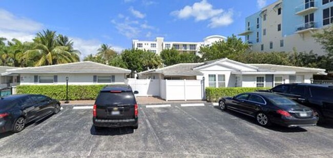 Sandman in Deerfield Beach, FL - Building Photo - Primary Photo