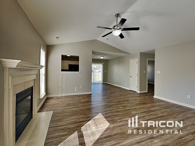 2612 Fairstone Ave in Charlotte, NC - Building Photo - Building Photo