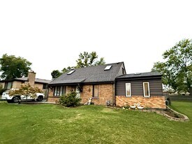 10740 Monitor Ave in Chicago Ridge, IL - Building Photo