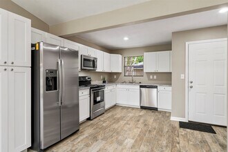 3411 Balboa Cir in Montgomery, TX - Building Photo - Building Photo