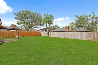 16910 Judyleigh Dr in Houston, TX - Building Photo - Building Photo