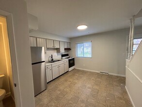 2730 Center St in Granite City, IL - Building Photo - Building Photo