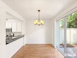 3968 Via Holgura in San Diego, CA - Building Photo - Building Photo