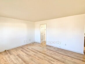 249 Manchester Dr in Hampton, VA - Building Photo - Building Photo