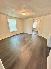 1328 Lowell St in Tallahassee, FL - Building Photo - Building Photo